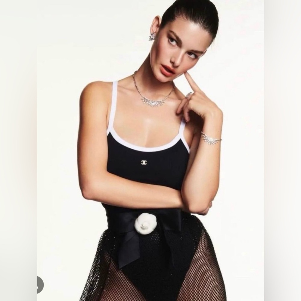 Chanel Spring/Summer 2022 Black White Ribbed Crystal CC 22S Bodysuit Swimsuit - Picture 6 of 16
